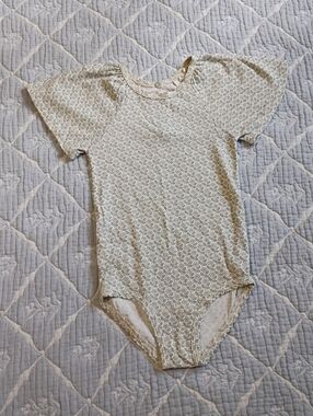 Soor Ploom Stencil Floral Print Flutter Sleeve Bodysuit 6Y NWOT